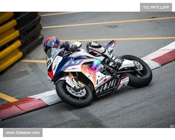 澳门机车赛事视频 澳门摩托车赛车严重意外